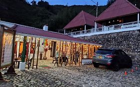 Hotel Cabañas El Rincón de las Campanas